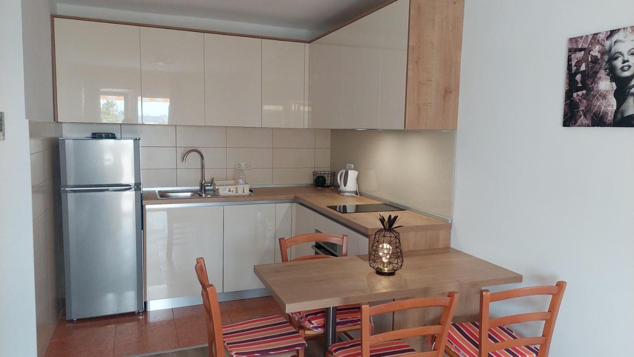 Apartments Nikola Caska Novalja Extérieur photo