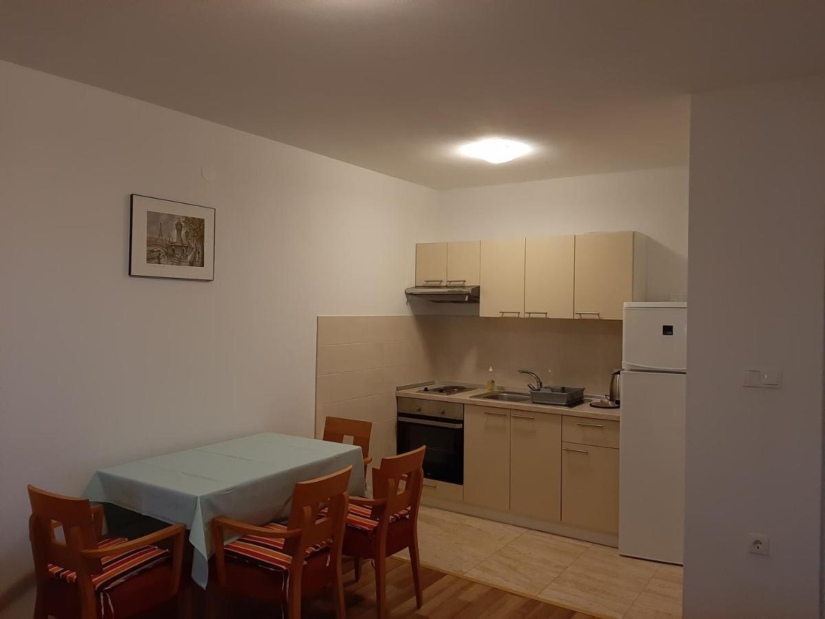Apartments Nikola Caska Novalja Extérieur photo